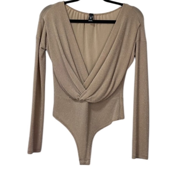 Size small Windsor gold nude metallic bodysuit in excellent condition v plunge - Picture 1 of 5